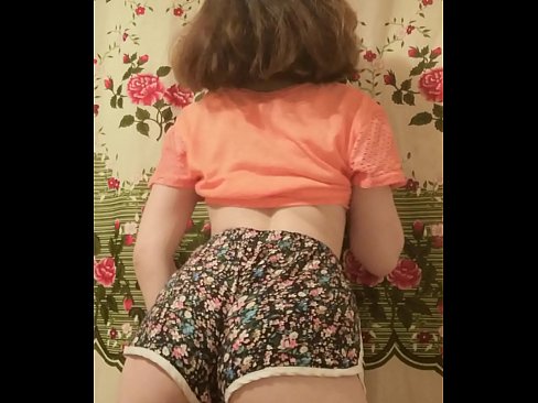❤️ Sexy na batang babe na hinuhubad ang kanyang shorts sa camera Fucking video sa porn tl.xxxshake.ru ☑