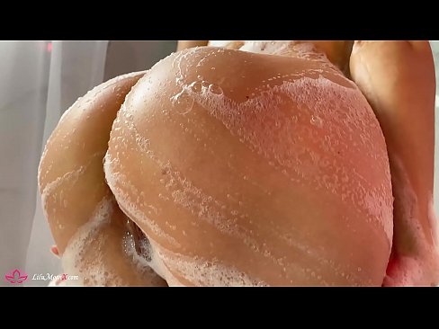 ❤️ Sinasasal ni Brunette ang Pussy gamit ang Vibrator sa Matinding Orgasm sa Shower Fucking video sa porn tl.xxxshake.ru ☑