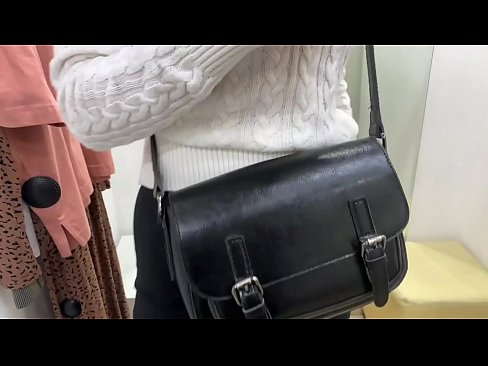 ❤️ Pampublikong masturbesyon ng batang asong si FeralBerry na may dildo sa fitting room Fucking video sa porn tl.xxxshake.ru ☑
