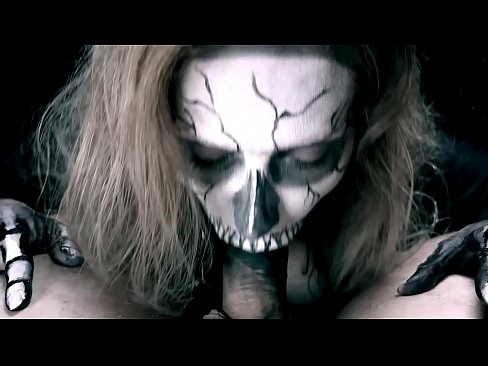 ❤️ Demon girl ng sanggol titi sa kanyang itim na bibig at swallowing cum. Fucking video sa porn tl.xxxshake.ru ☑