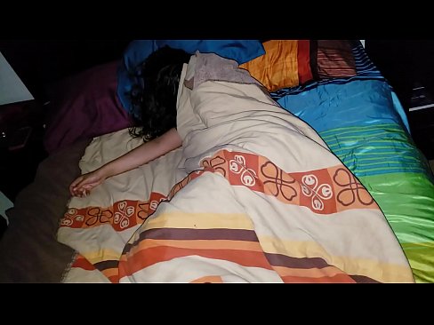 ❤️ Pinupunasan ng stepson ang kanyang batang madrasta habang natutulog ito. Fucking video sa porn tl.xxxshake.ru ☑